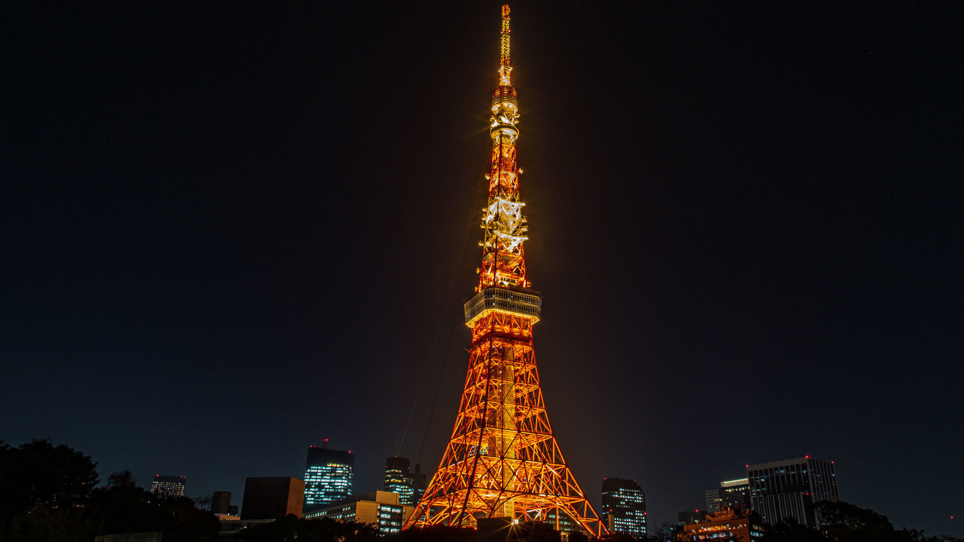  東京タワーとその